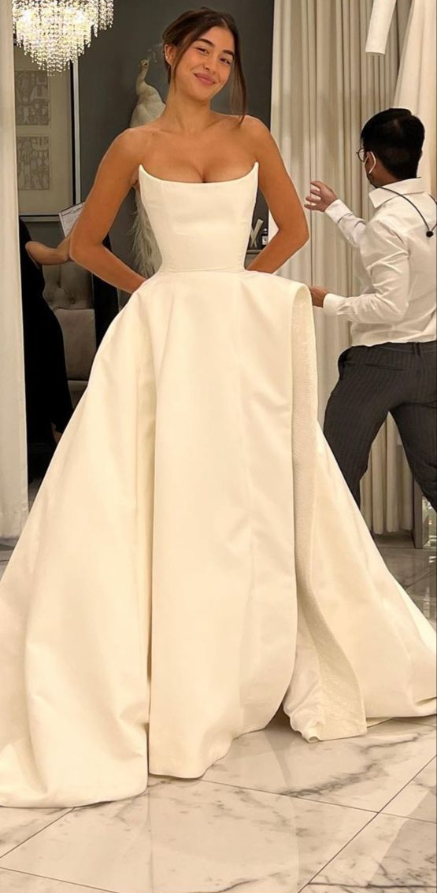 A-Line Satin Strapless Wedding Dress Elegant Long Wedding Party Dress S6587