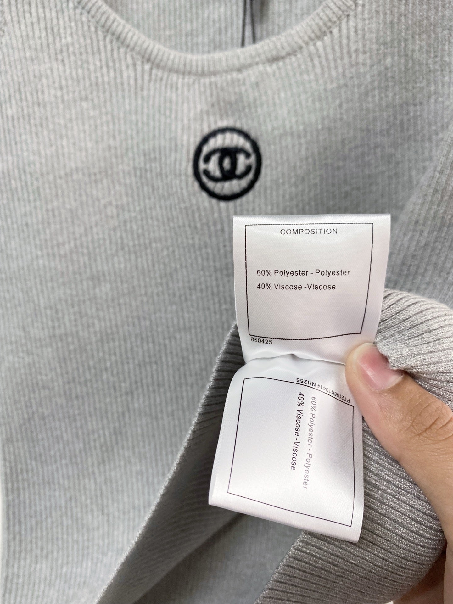Chanel Two-Tone Vest Gray in Polyester 125480