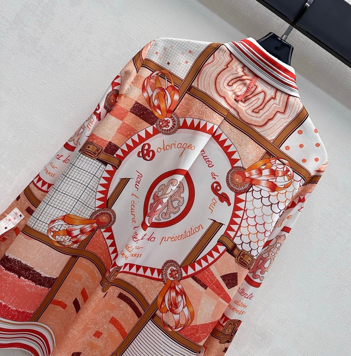 Hermes 26 Printed Long-Sleeve Shirt Orange in Mulberry Silk 137390