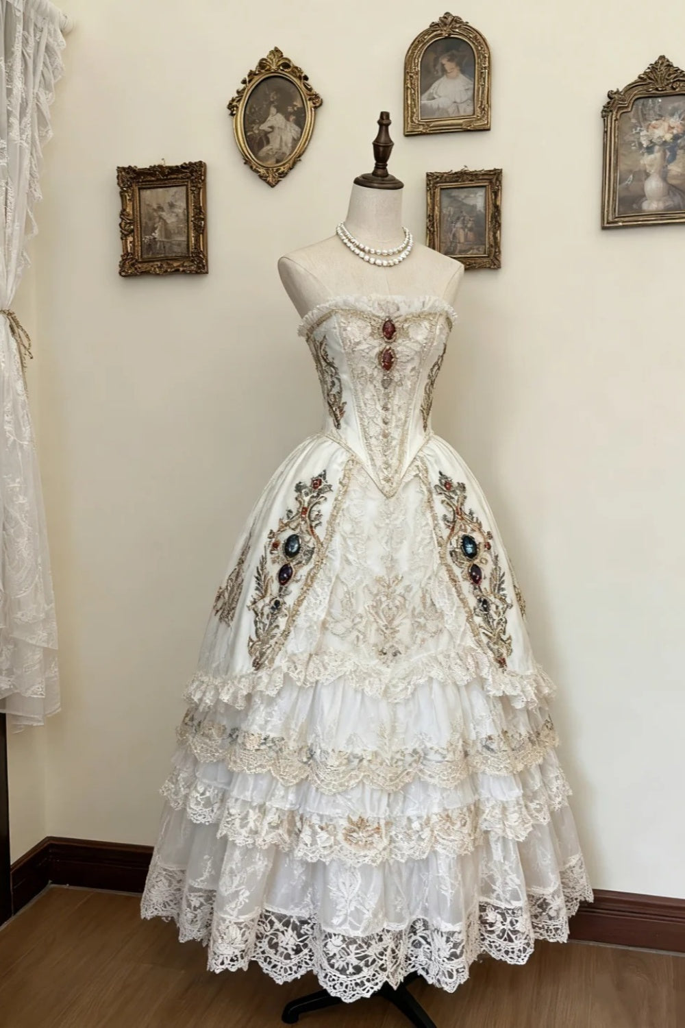 formaldressy-Luxury Classical Quinceanera Styleï¼_intage Lace Gemstone - Accented Strapless Floor - Length Quinceanera Dress gh5893