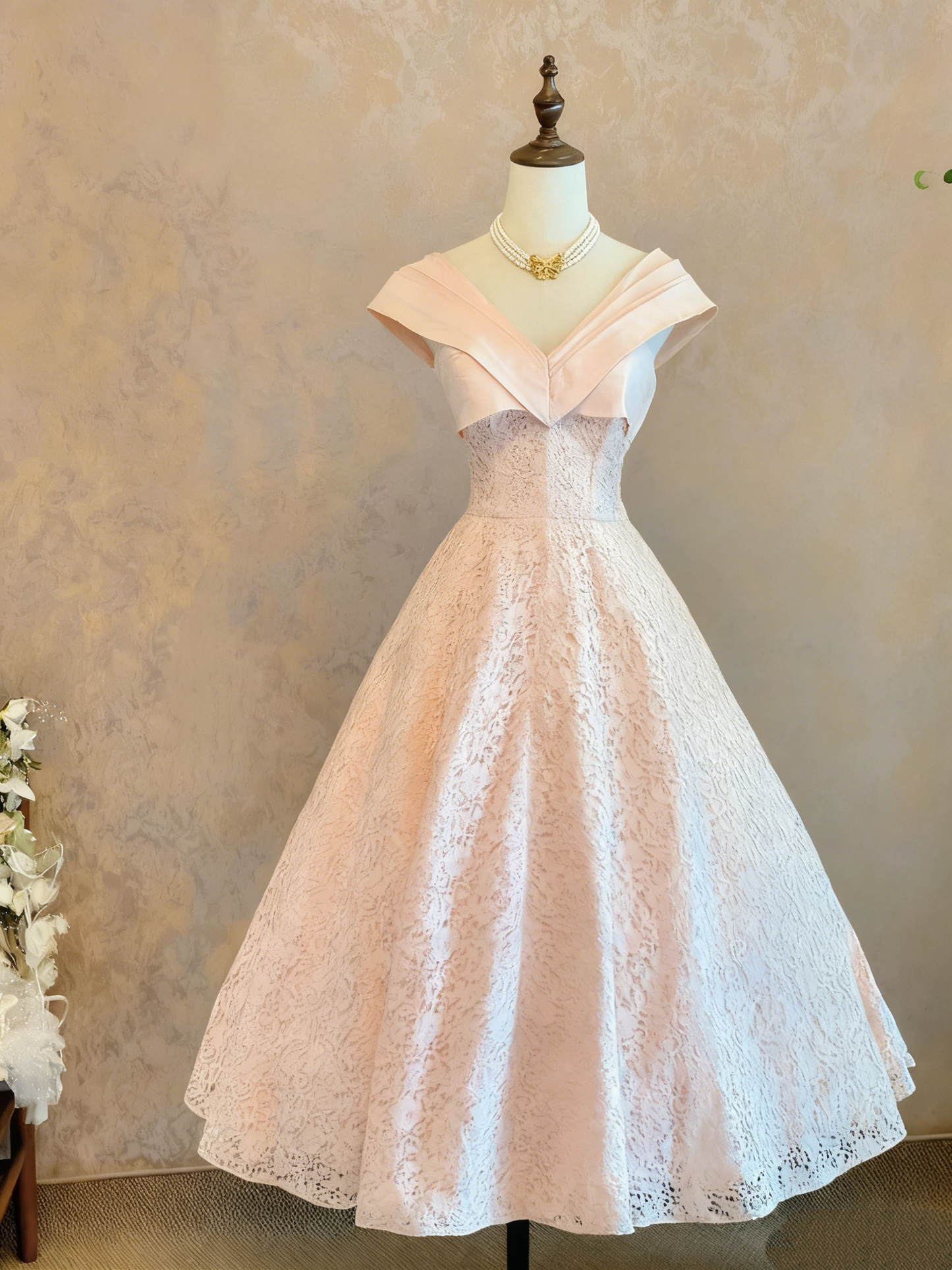 formaldressy-Light Pink Lace Off-Shoulder Midi-Length Retro Court-Style Gown gh6365