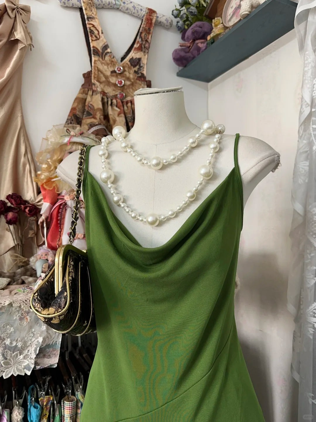 Green Simple Vintage Evening Dresses, Sleeveless Party Gowns cg25496