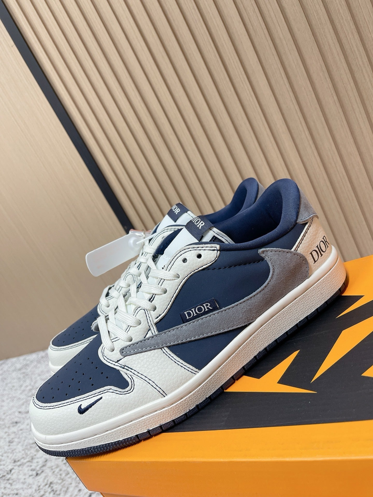 Nike Air Jordan x TS Dior Dark Blue White Leather Suede 534359