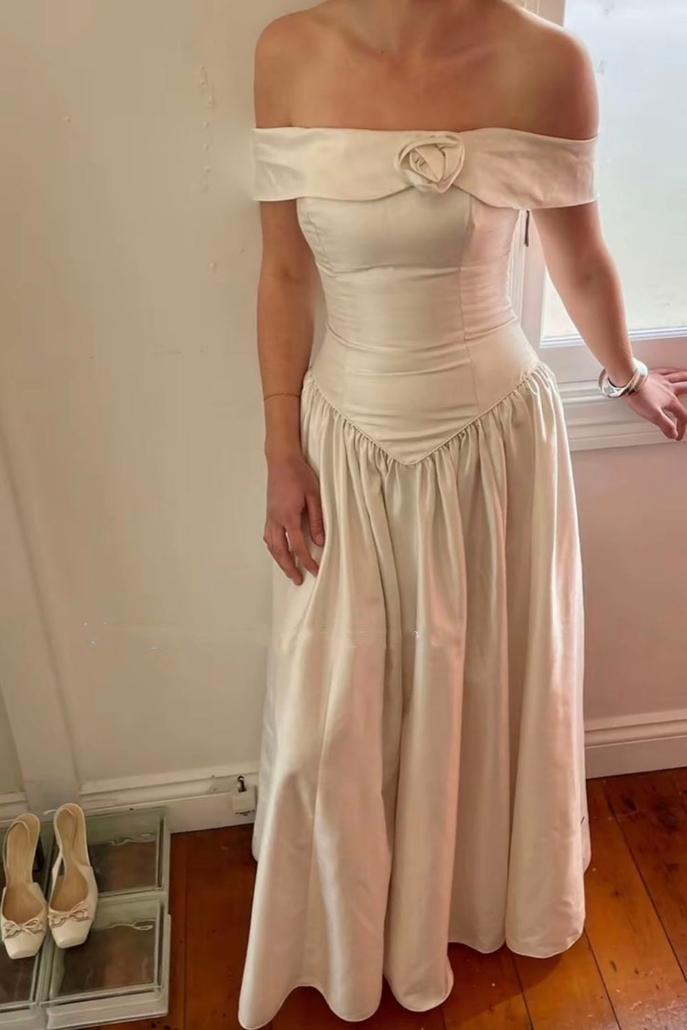 formaldressy-Engagement dress White off-shoulder simple and stylish bridesmaid dress gh6172