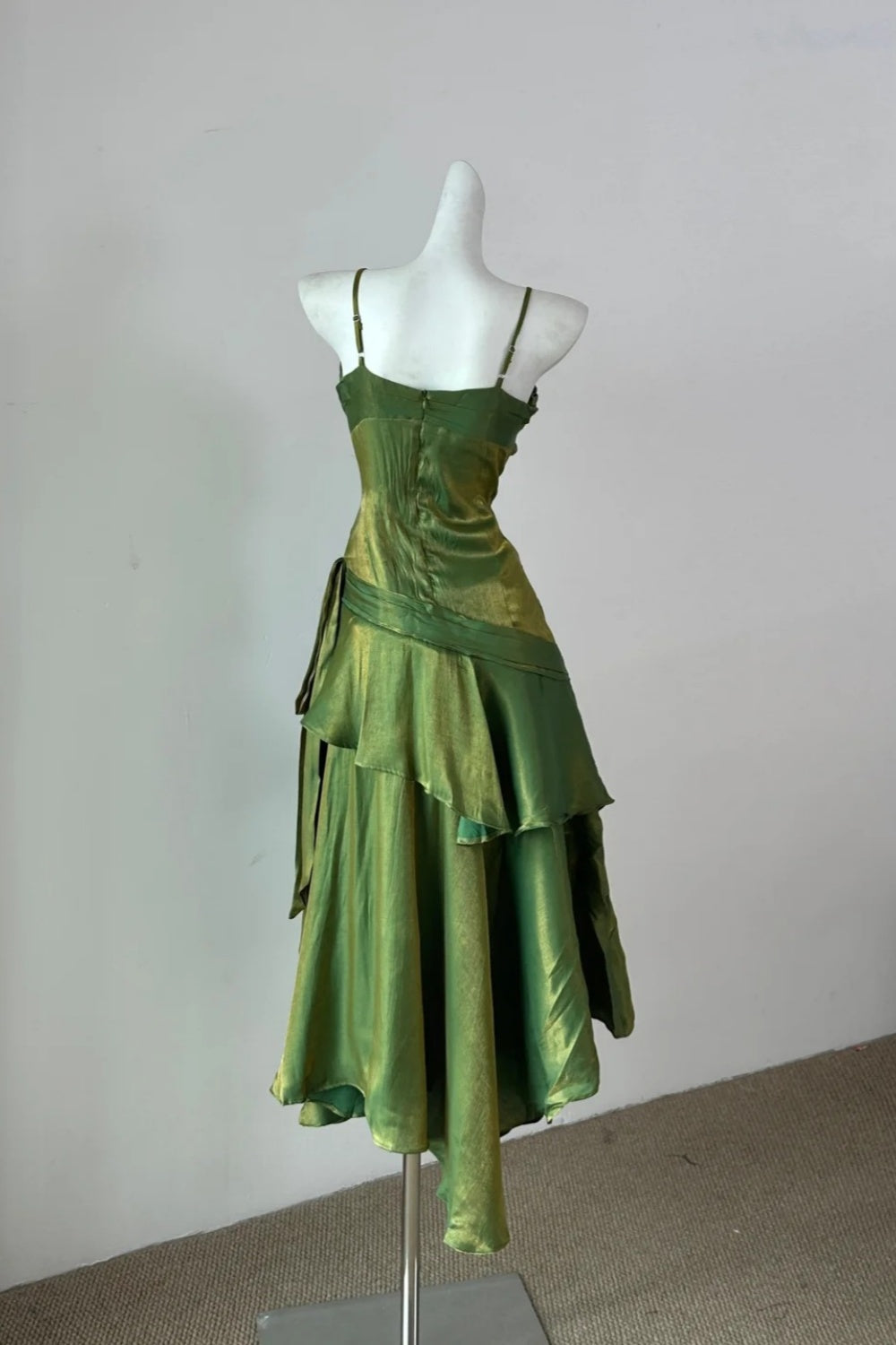 formaldressy-Fashionable And Unique Emerald Green Shiny Spaghetti - Strap Ruffled Midi Dress gh5843