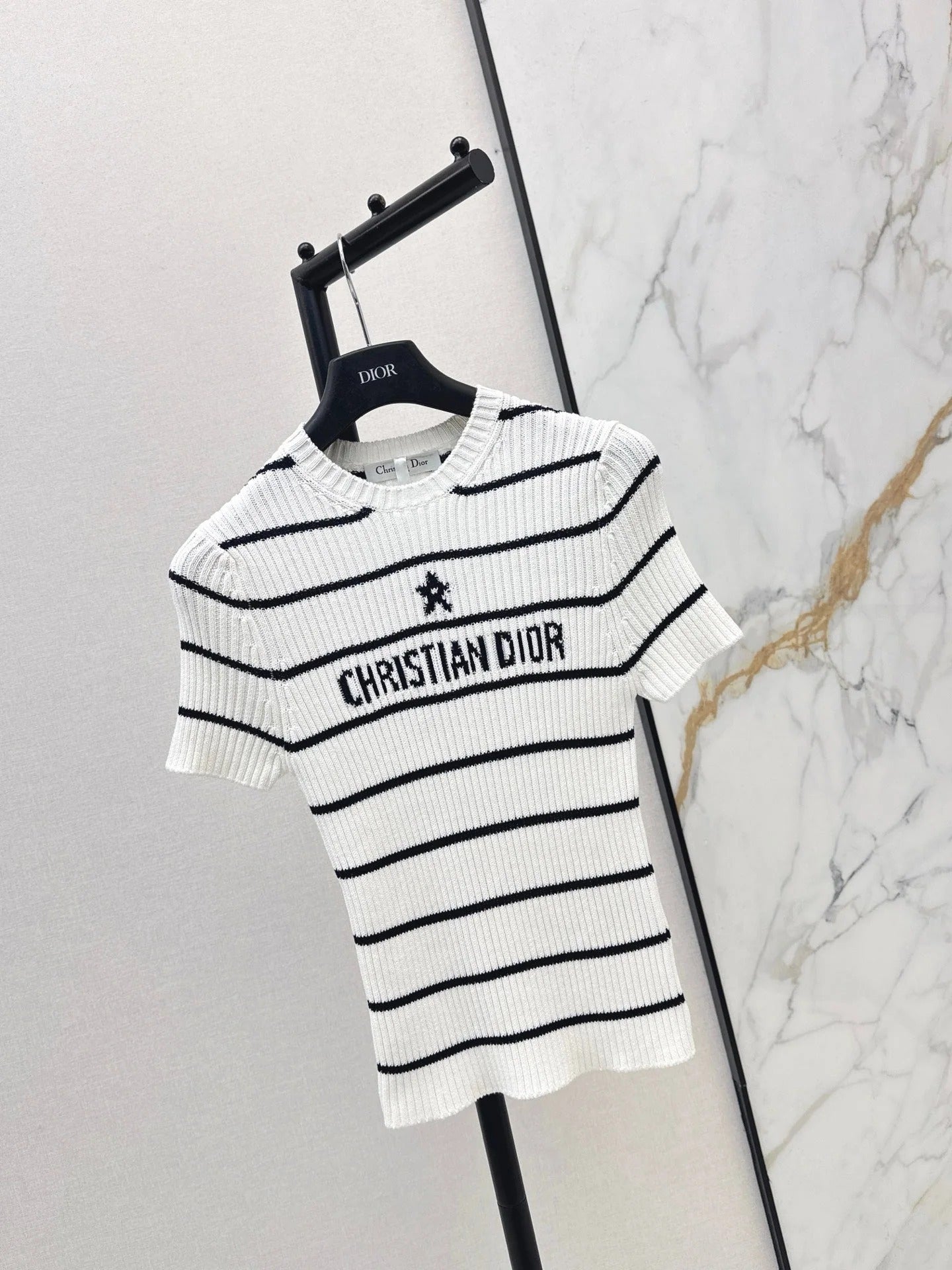 DIOR 25S SHORT-SLEEVE SWEATER 541