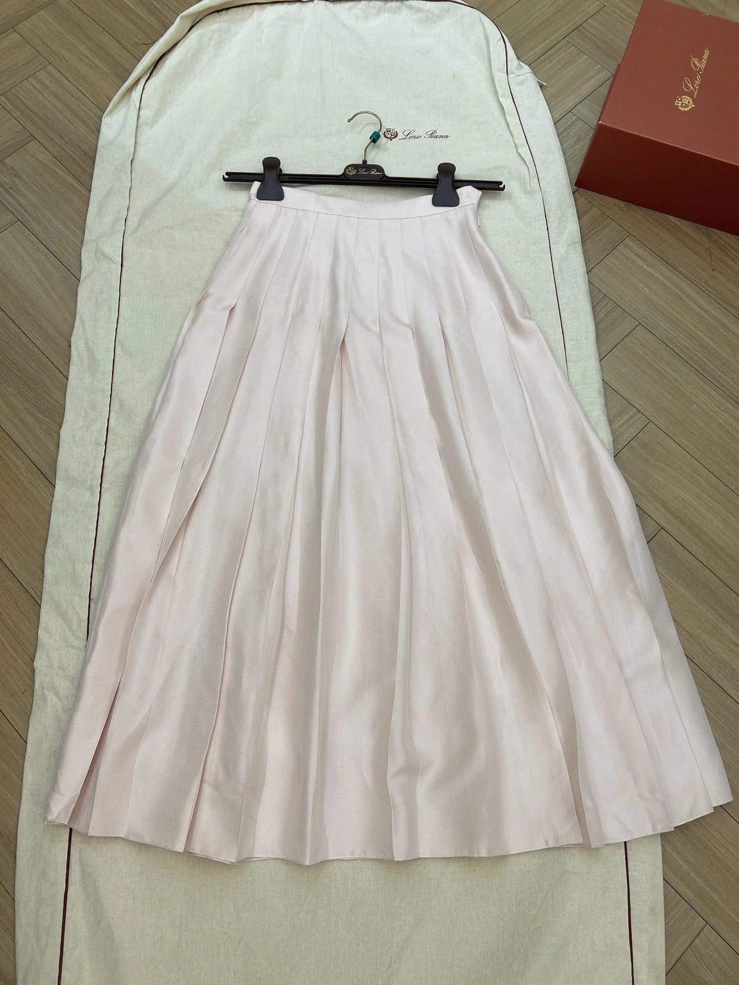 LP SKIRT STYLE 84