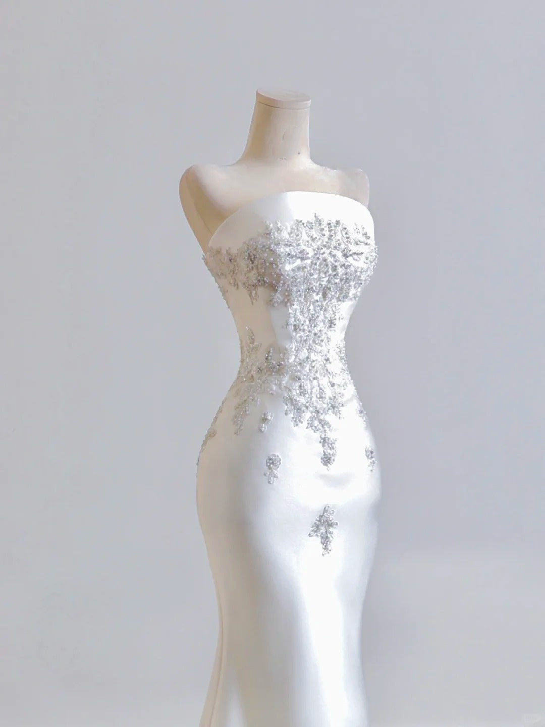 formaldressy--White exquisite beaded long satin prom wedding dress gh5483