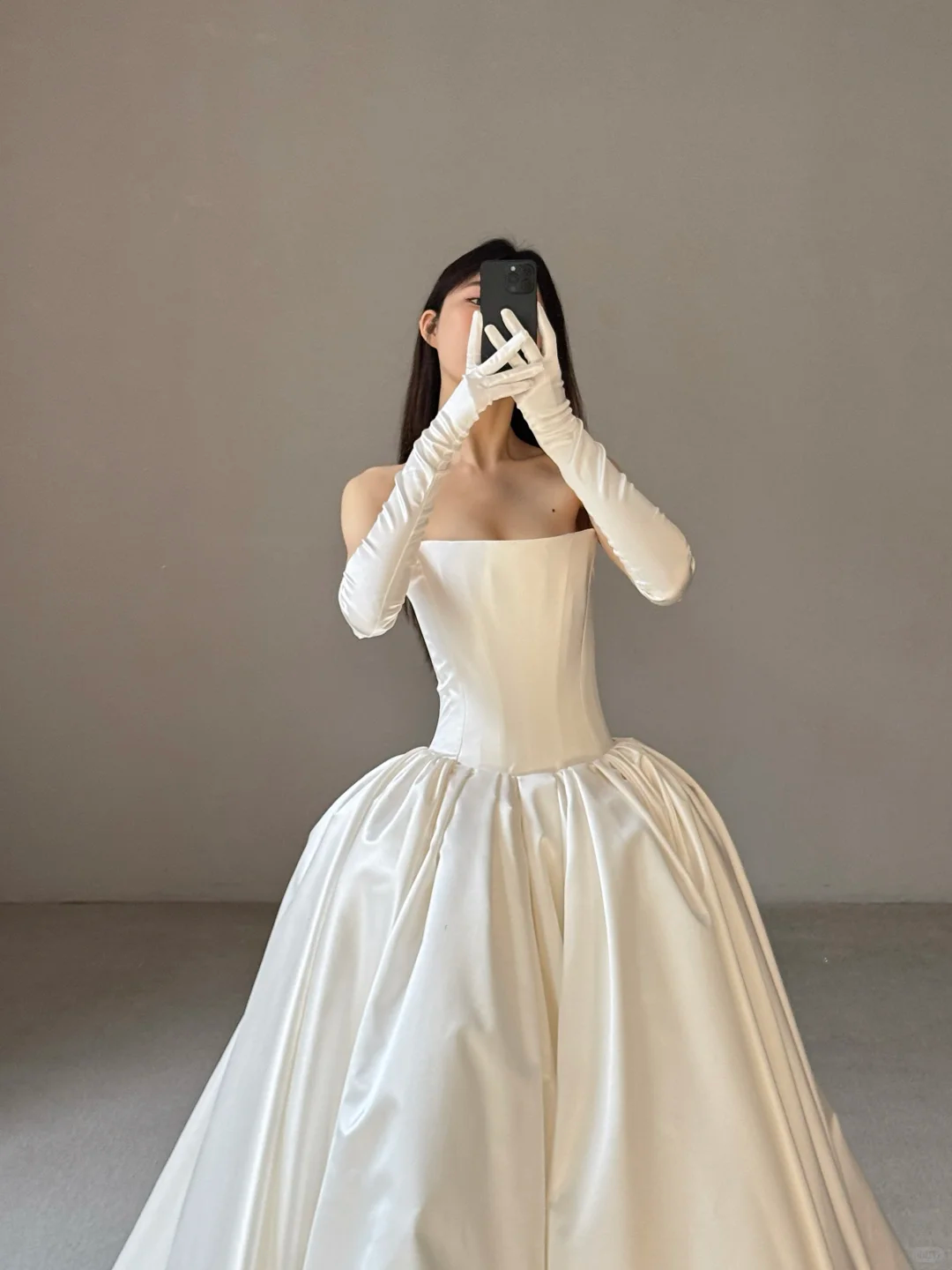 Simple Ball Gown Strapless White Satin Long Wedding Dress SH5096