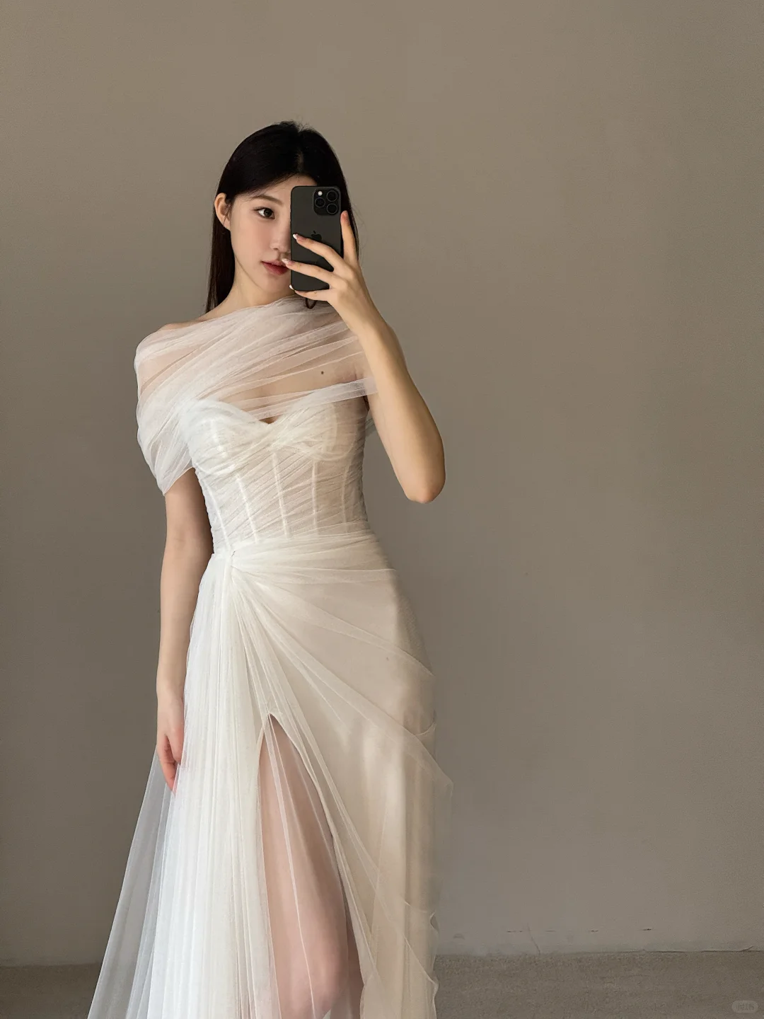 Elegant A Line Sweetheart Neck White Tulle Long Wedding Dress with Slit SH5098