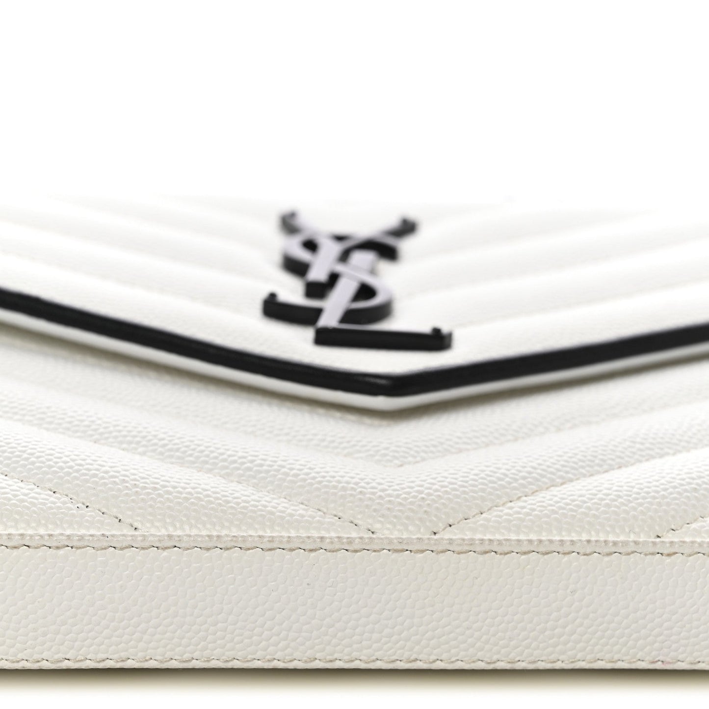 Grain De Poudre Matelasse Monogram Chain Wallet White Black