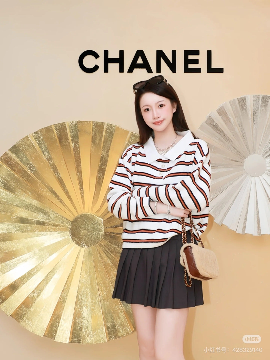Chanel 26 Collared Color-Blocked Striped Polo White Red in Wool Blend 799250