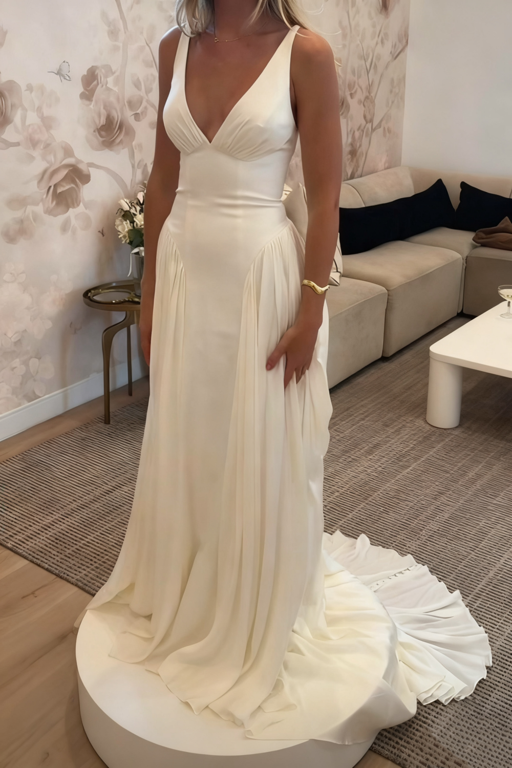 formaldressy-Long, floor-length satin wedding dress gh6176