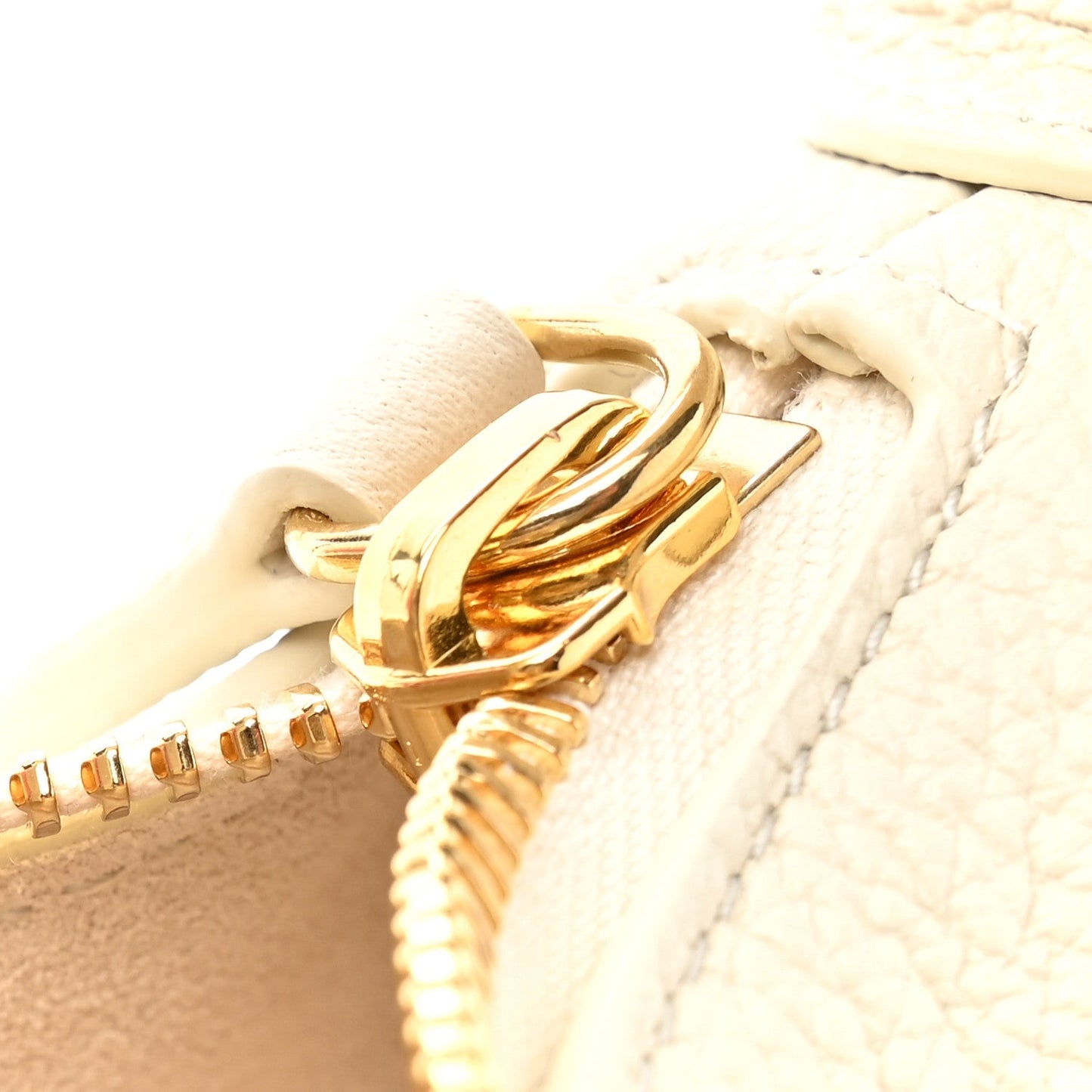 Supple Grained Calfskin Teen Lulu Shoulder Bag Rice