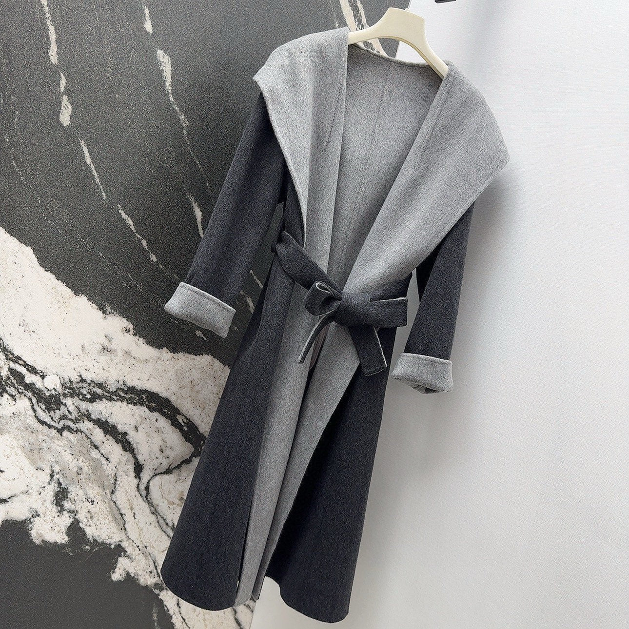 MAX MARA 25S HOODED LONG COAT 158