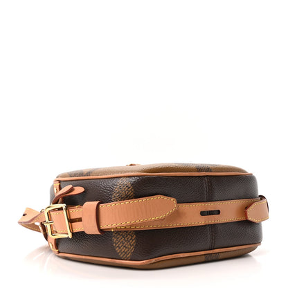 Reverse Monogram Giant Boite Chapeau Souple