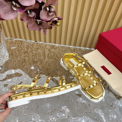 Rockstud M-Way Platform Sandal Gold Leather