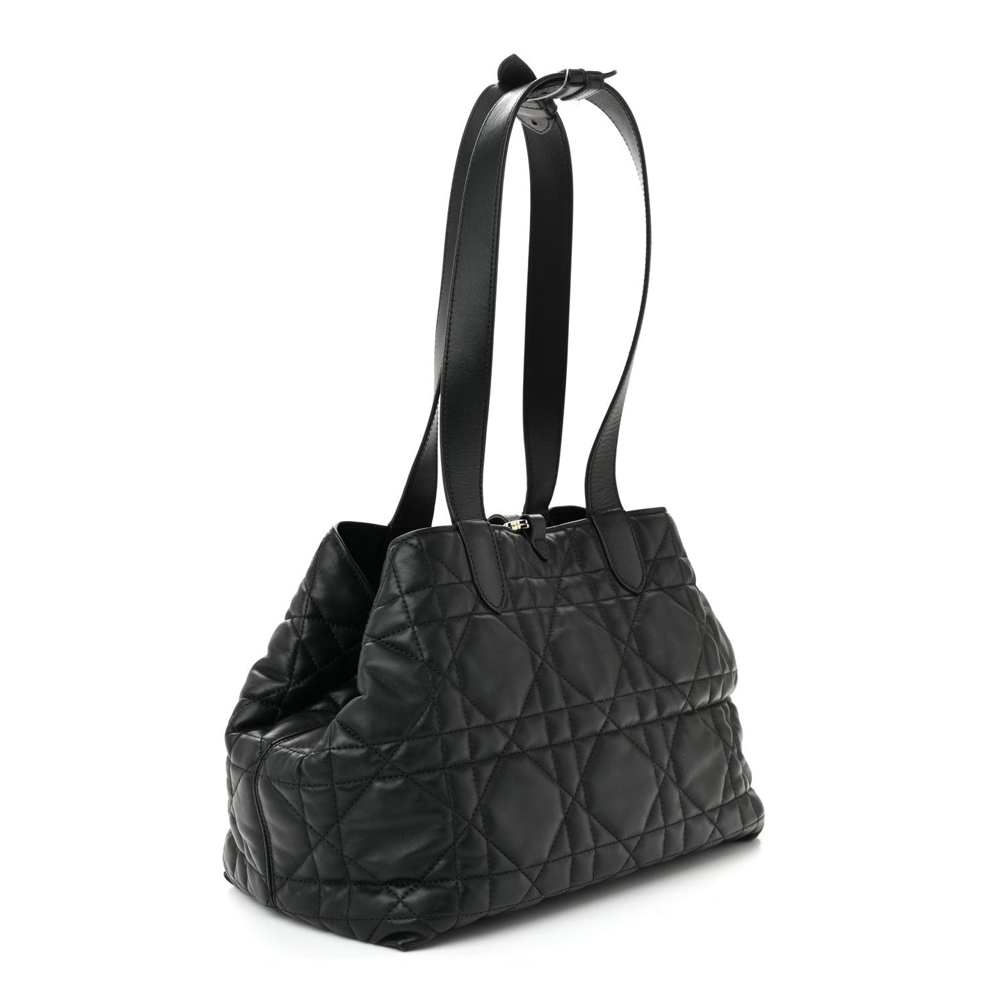 Calfskin Macrocannage Medium Toujours Black