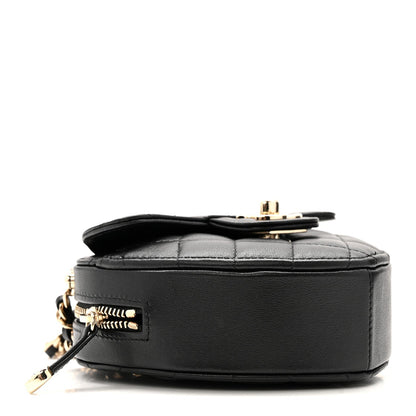 Lambskin Quilted CC In Love Heart Clutch With Chain Black