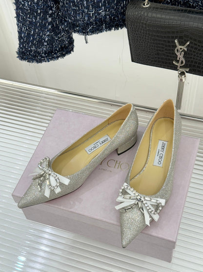 Jimmy Choo 26WF Pointed Toe Rhinestone Bow Chunky Heel Silver Sheepskin 573543