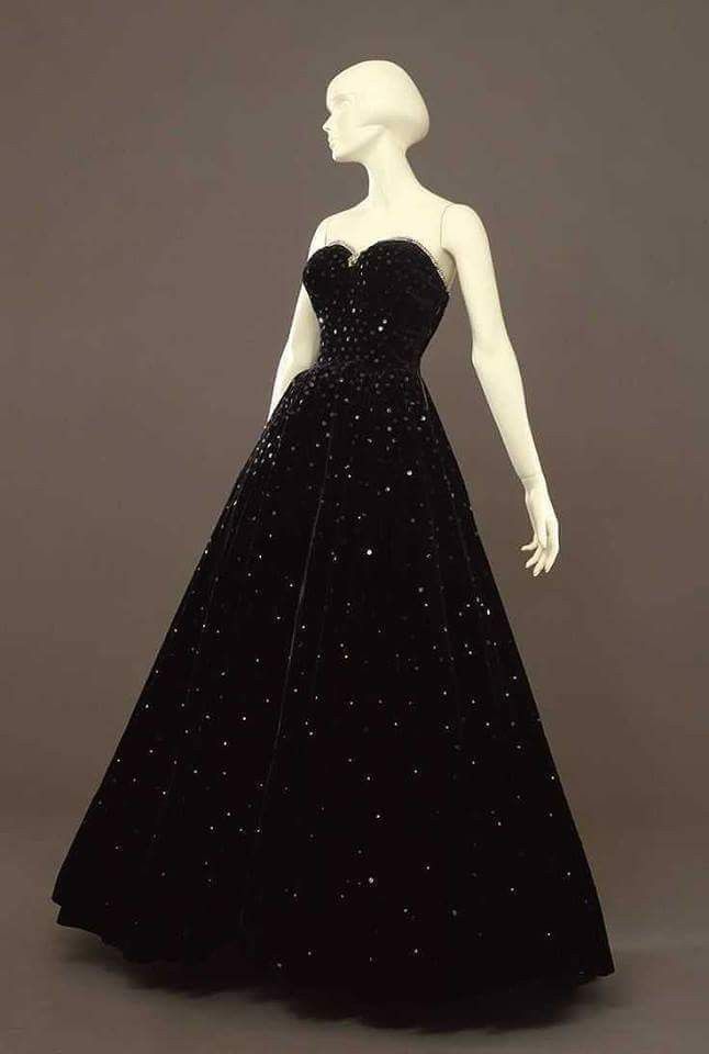 formaldressy--Black Elegant Shiny Long Sweetheart Neckline Velvet Prom Dress gh5618