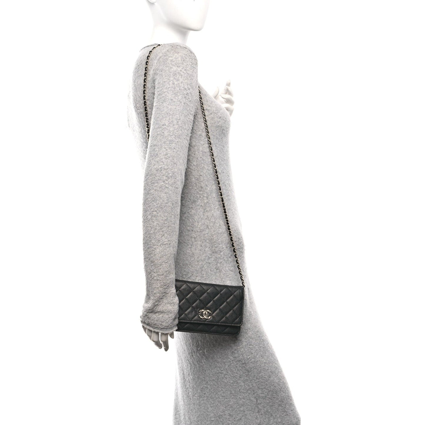 Shiny Caviar Enamel Quilted CC Wallet On Chain WOC Black