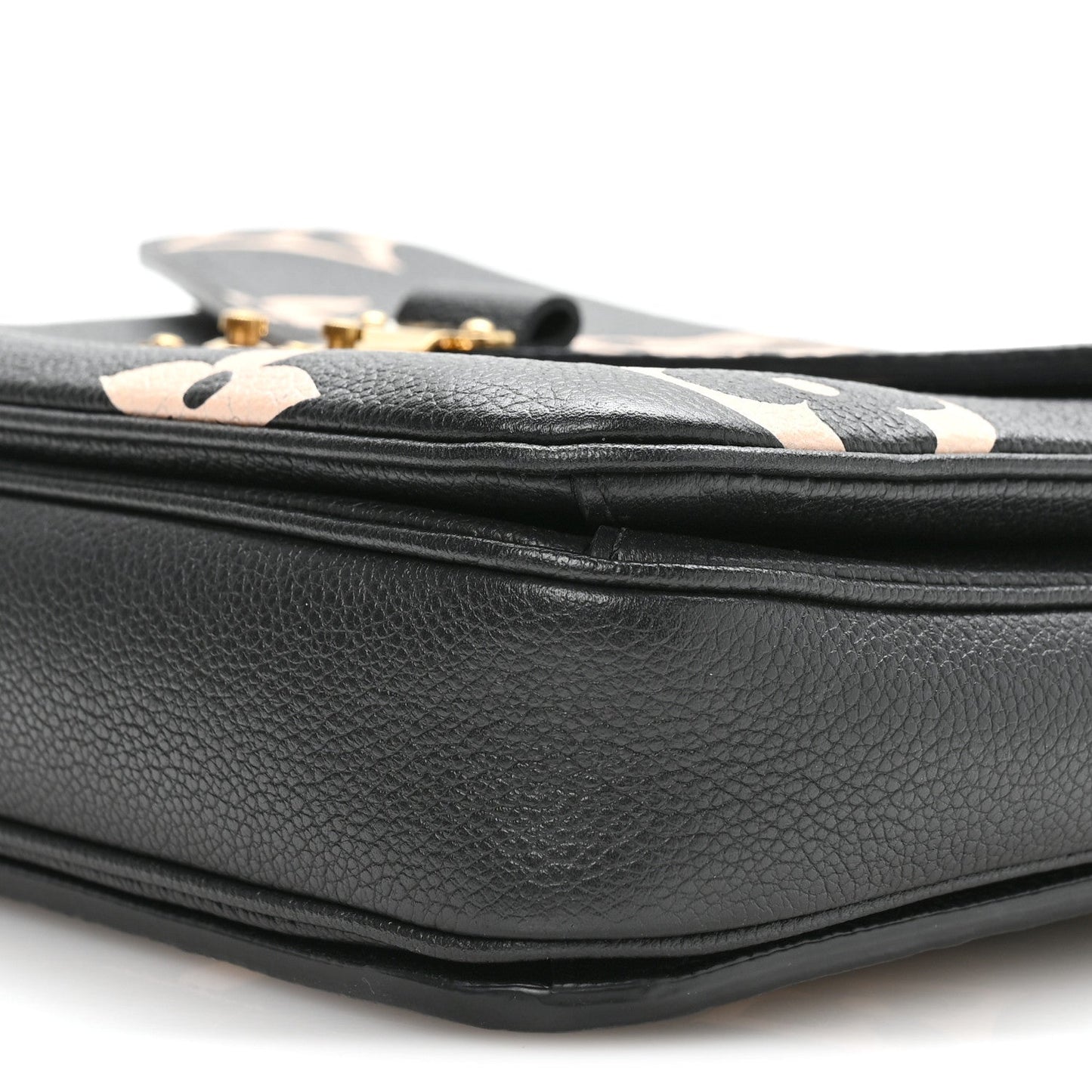 Empreinte Monogram Giant Pochette Metis Black Beige