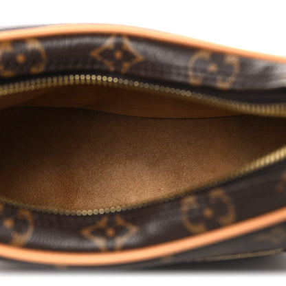 Monogram Loop