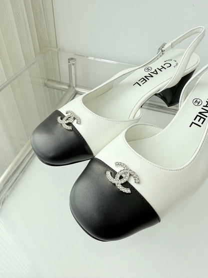 Chanel 26 High Heels White Black 50 in Lambskin 597330