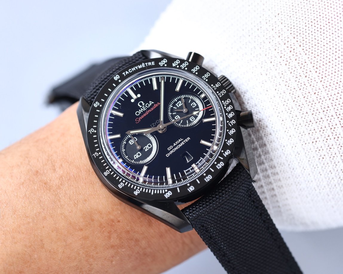 SPEEDMASTER DARKSIDE OF THE MOON BLACK CASE TEXTILE