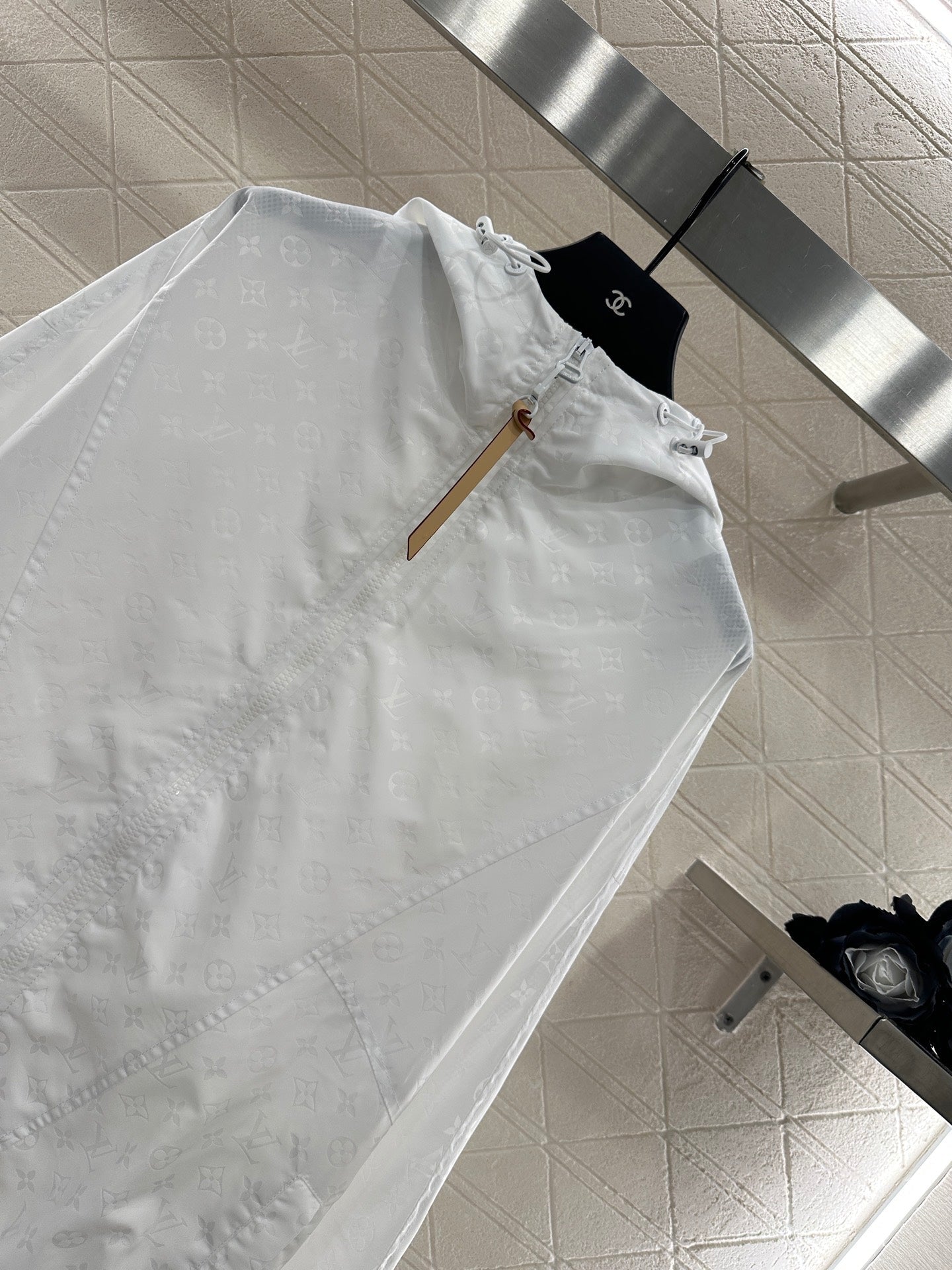 LV25 Obscure Jackquard Jacket White Polyester 291081