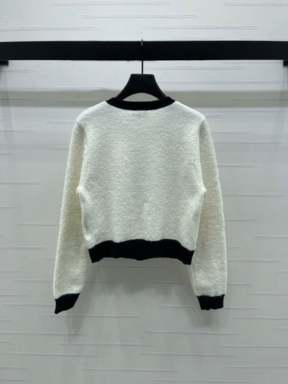 CC 25 Two-Tone Pocket Knit Cardigan White Wool