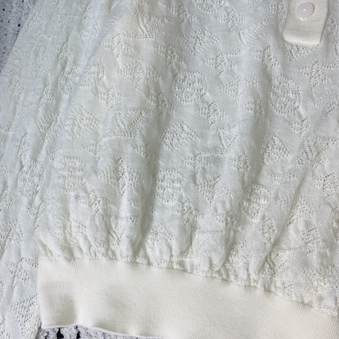 LV 25 Cutout Jacquard Top White Sheep Wool 305585