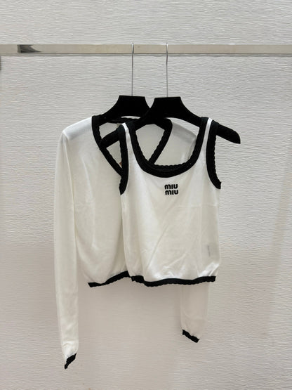 Miumiu Contrast Color Simple Knit Wool Suspender Two-Piece Set