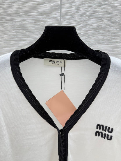 Miumiu Contrast Color Simple Knit Wool Suspender Two-Piece Set