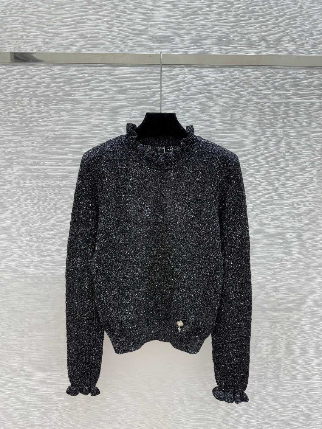 CC 25 Ruffled Gold and Silver Hollow-Out Crew Neck Knit Long Sleeve Cashmere