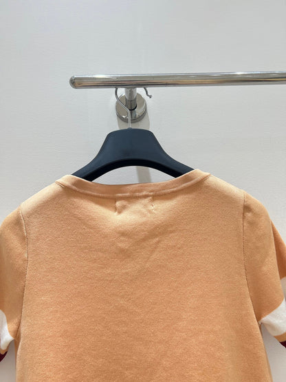 Fendi 25 Round Neck Knit Short-Sleeved Shirt Brown Tencel