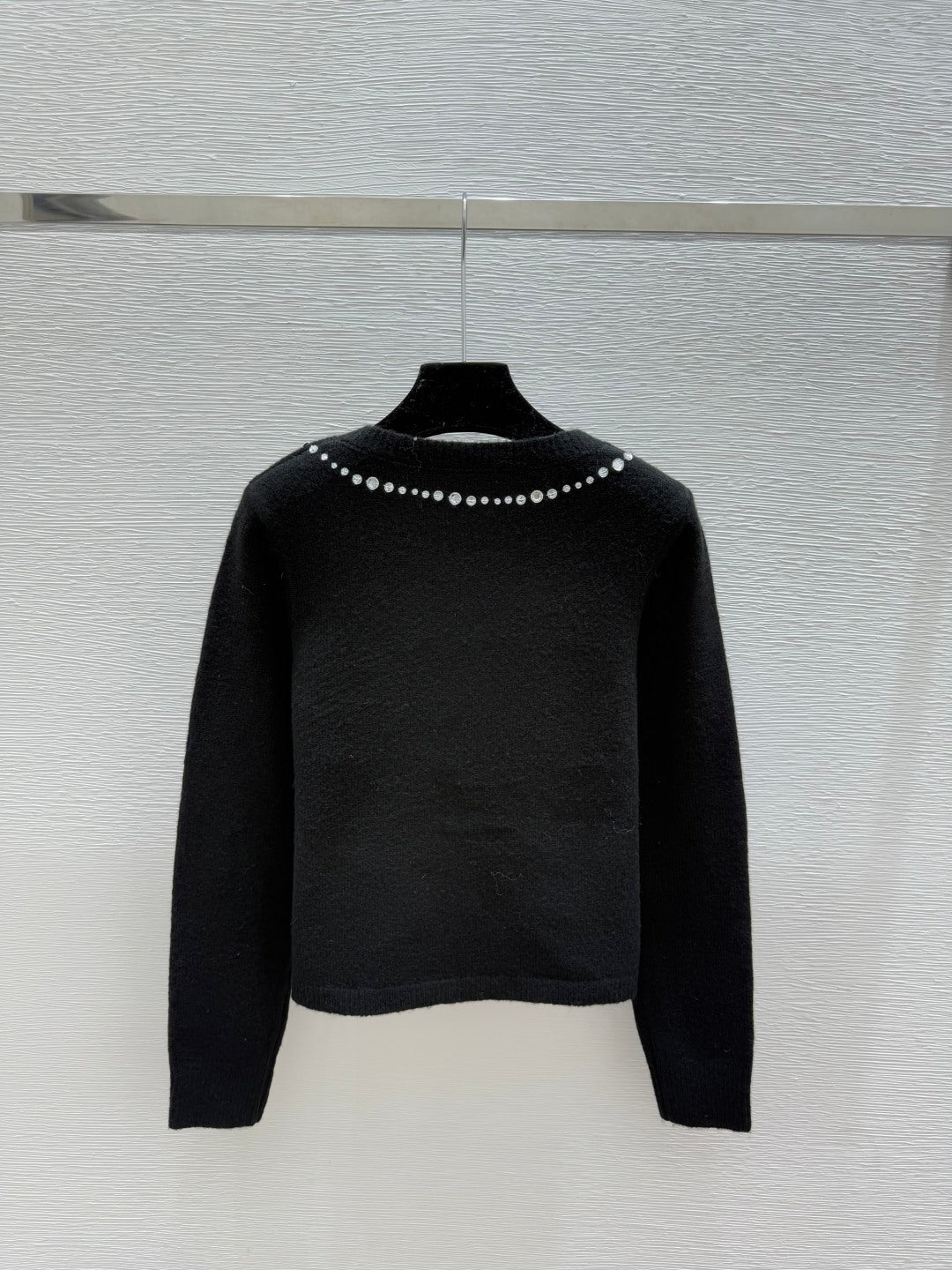 CC 25F Heavy Bow Beaded Round Neck Knit Wool Cashmere Long-Sleeved Cardigan