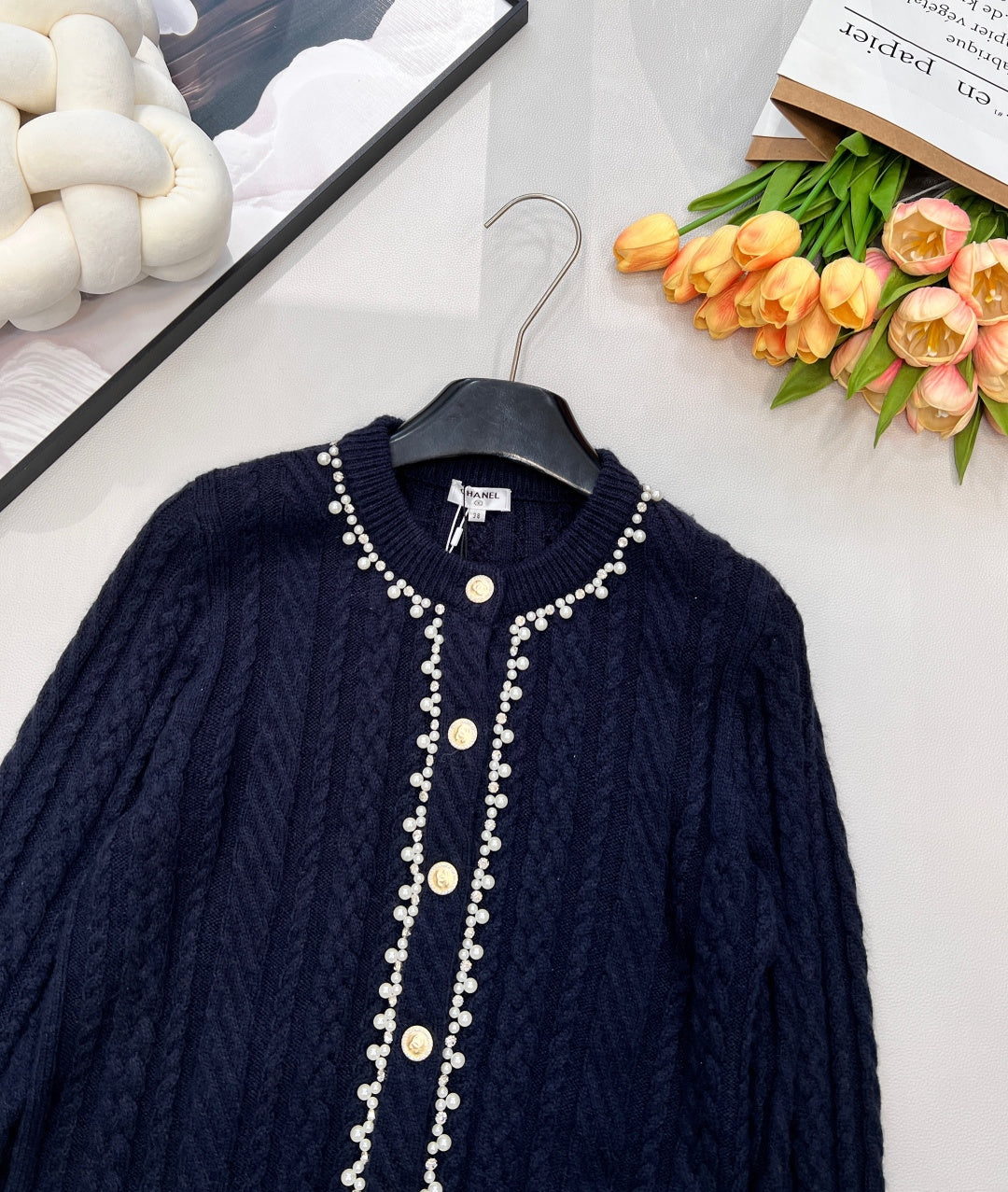 Chanel Cable Knit Crew Neck Cardigan Navy Blue in Wool 799529