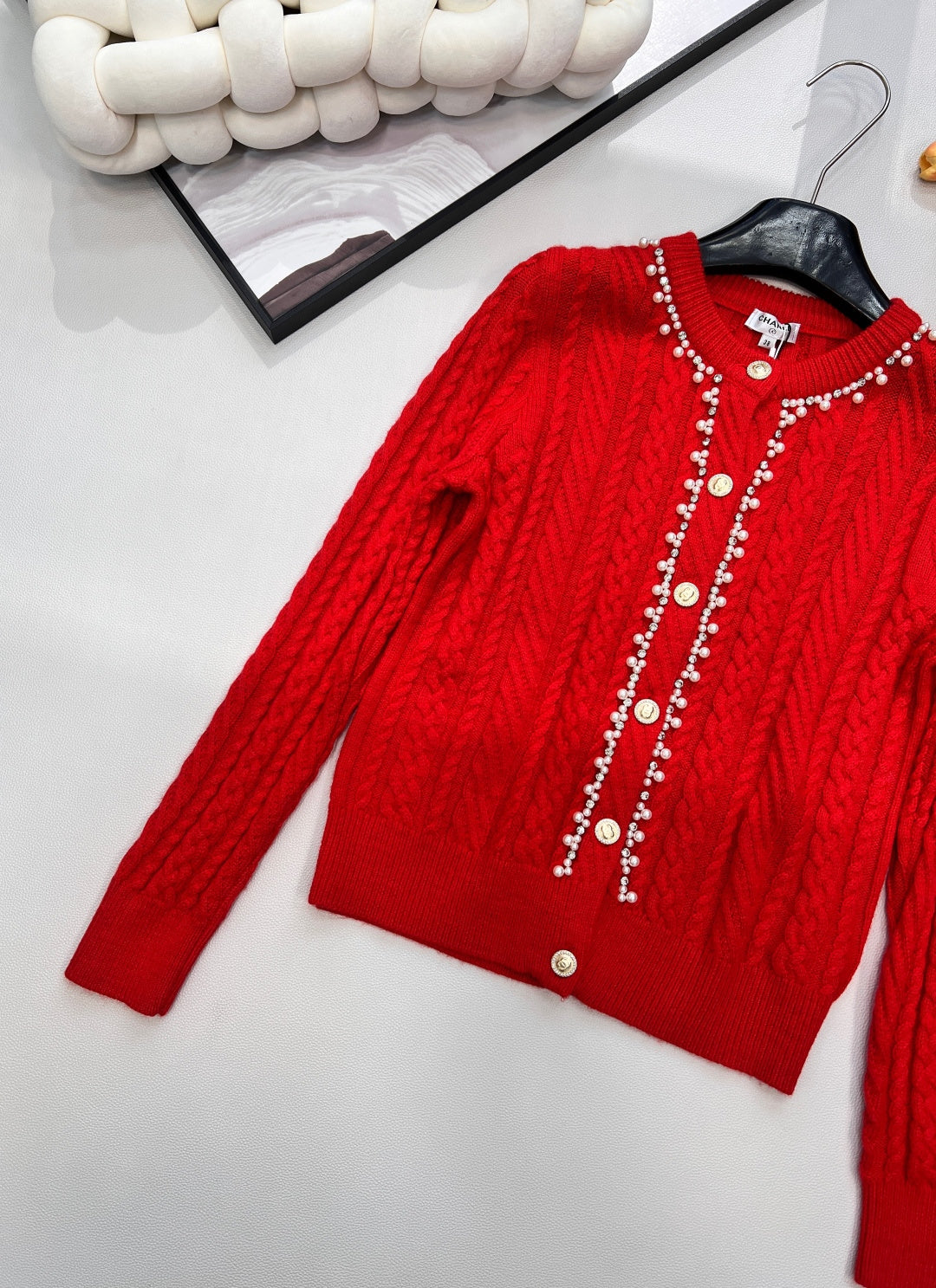 Chanel Cable Knit Crew Neck Cardigan Red in Wool 799524