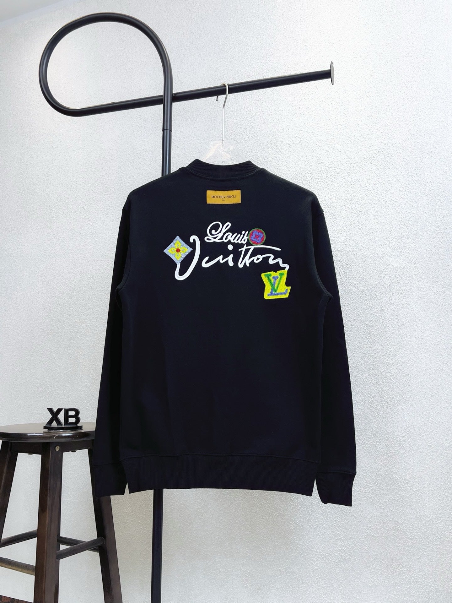 LV Crew Neck Sweatshirt with Signature Floral Embroidery 493381
