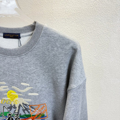 LV Fishing Embroidery Crew Neck Sweatshirt 493367