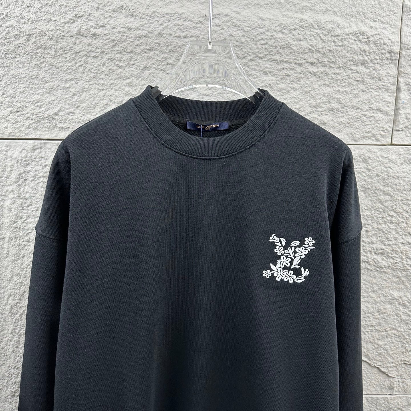 LV Long-Sleeve Crew Neck Sweatshirt 492269