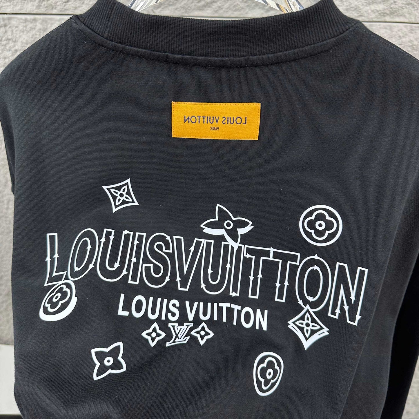 LV Long-Sleeve Crew Neck Sweatshirt 492267