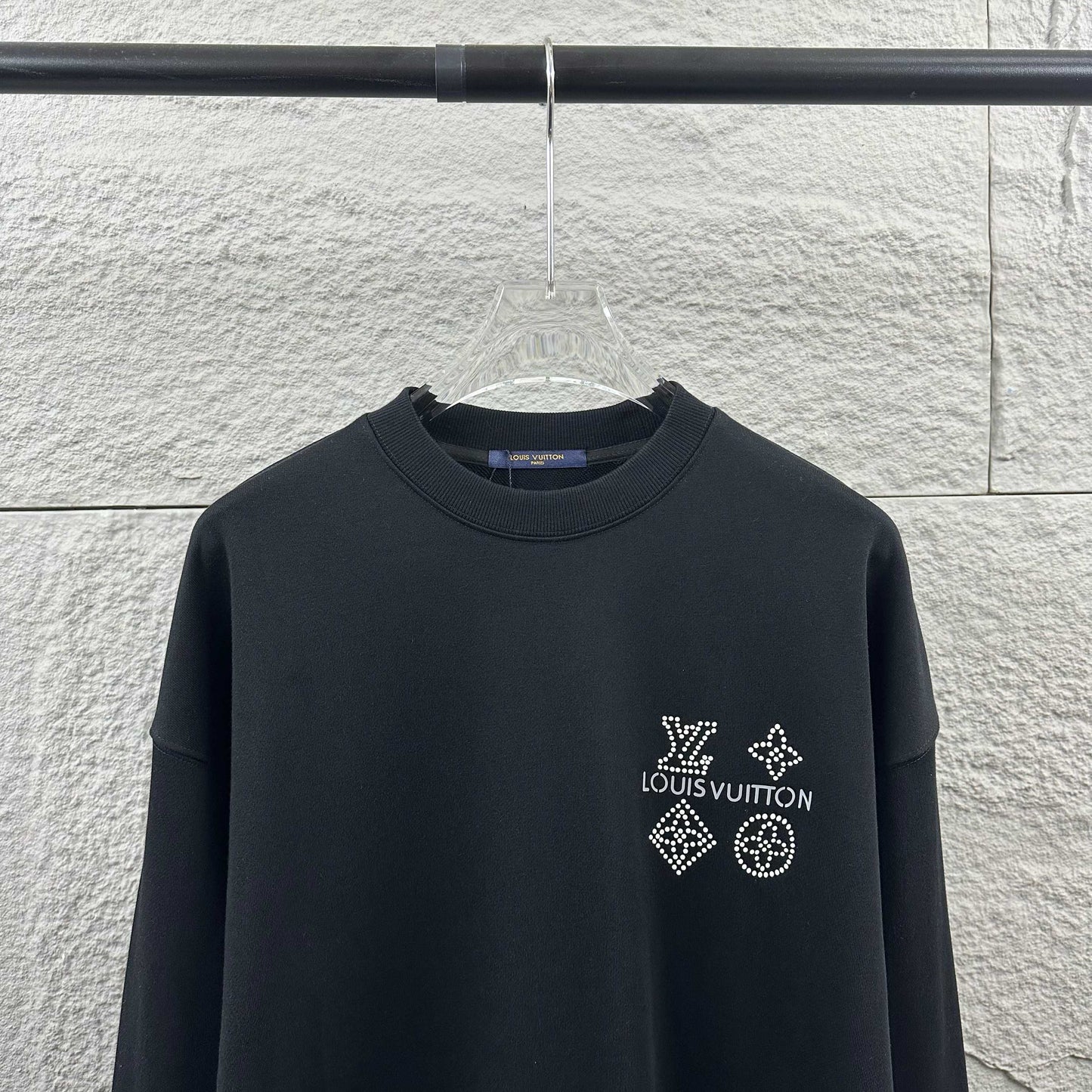 LV Long-Sleeve Crew Neck Sweatshirt 492255