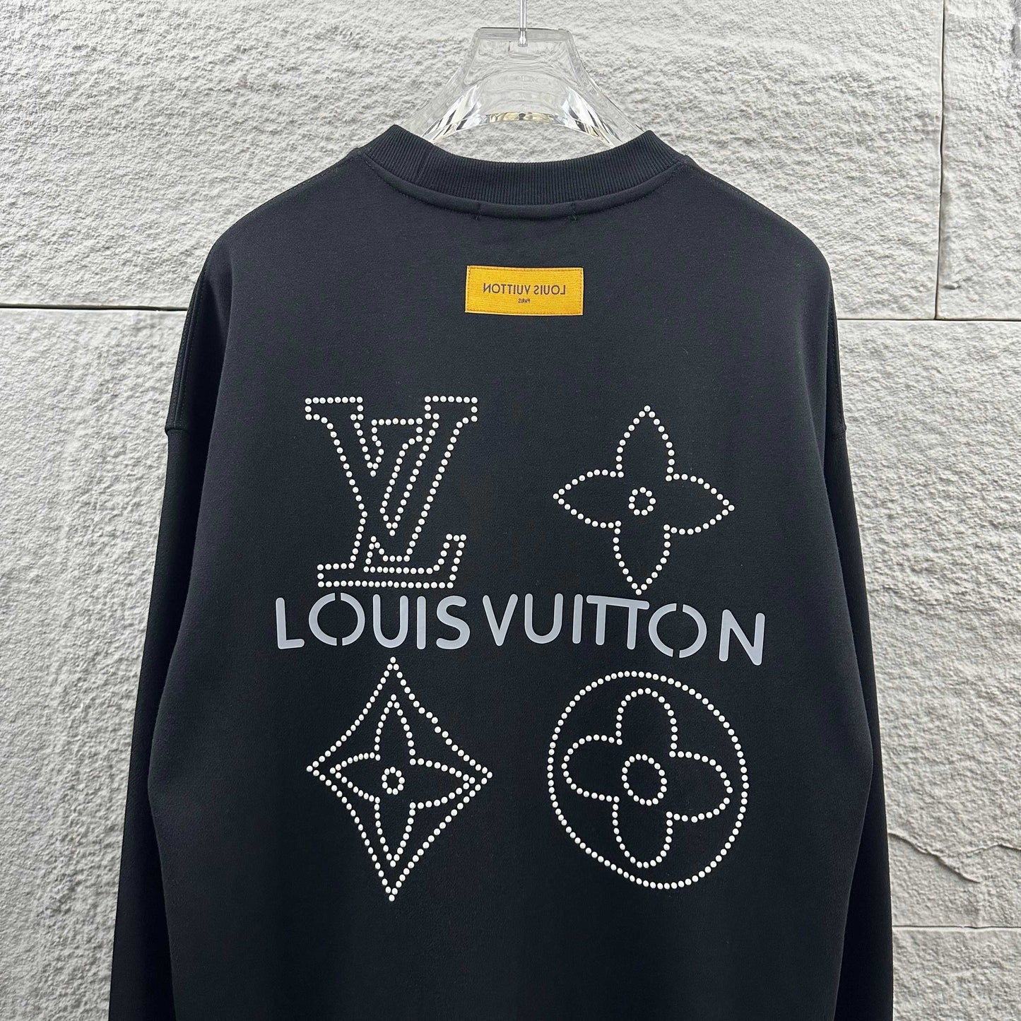 LV Long-Sleeve Crew Neck Sweatshirt 492255