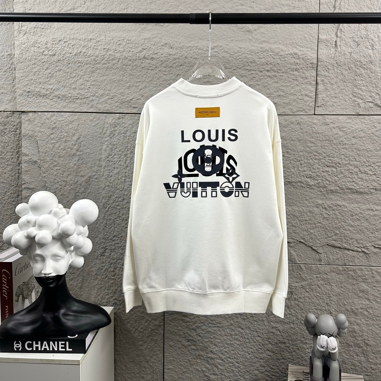LV Long-Sleeve Crew Neck Sweatshirt 492245