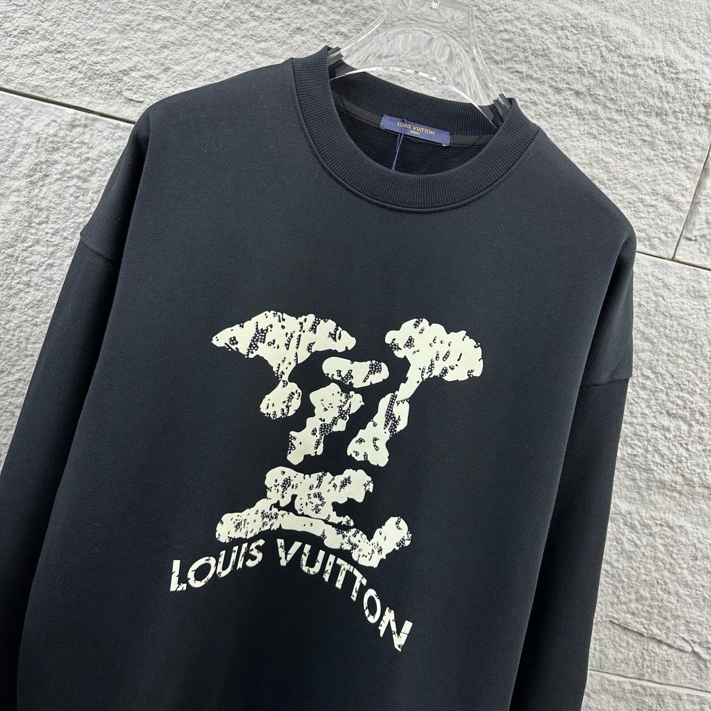 LV Long-Sleeve Crew Neck Sweatshirt 492239
