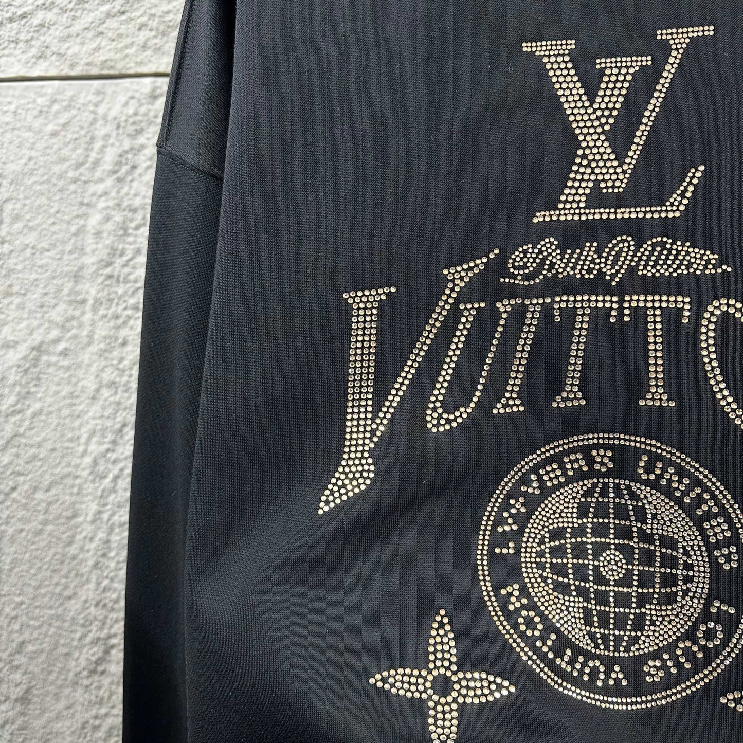 LV Long-Sleeve Crew Neck Sweatshirt 492233
