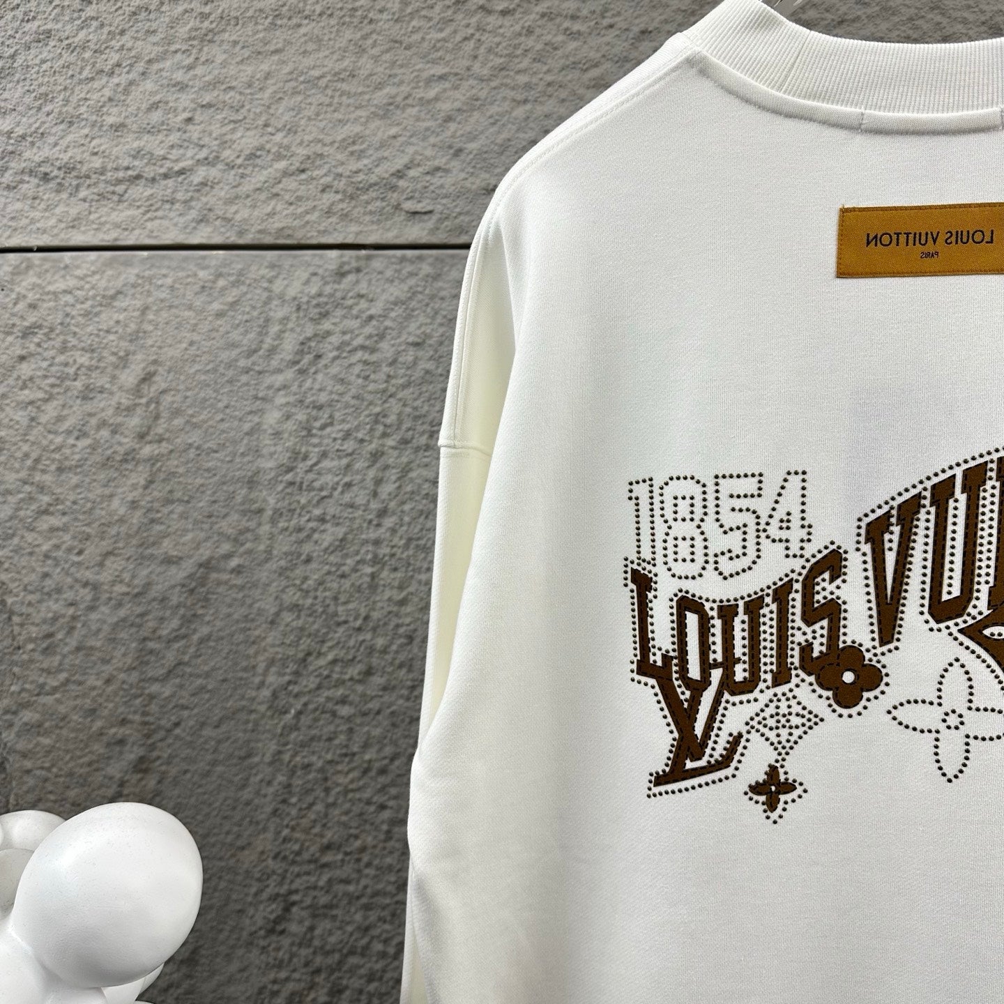 LV Long-Sleeve Crew Neck Sweatshirt 492231